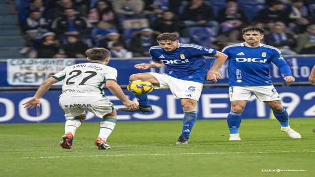 El Huesca triunfa sobre el Oviedo en el Tartiere El Huesca triunfa sobre el Oviedo en el Tartiere