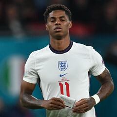 Bellingham and Rashford in England squad, Sancho out