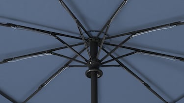 Ni lluvia ni viento: este paraguas plegable es muy resistente y tiene el tamaño ideal para llevarlo de viaje