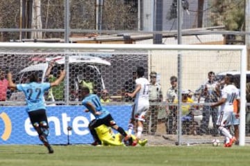 Iquique le arrebató la cima a Colo Colo