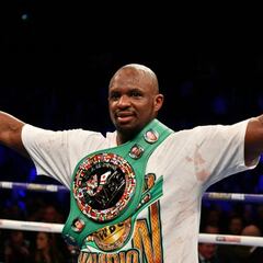 Whyte takes aim at 'coward' Fury ahead of Wilder showdown