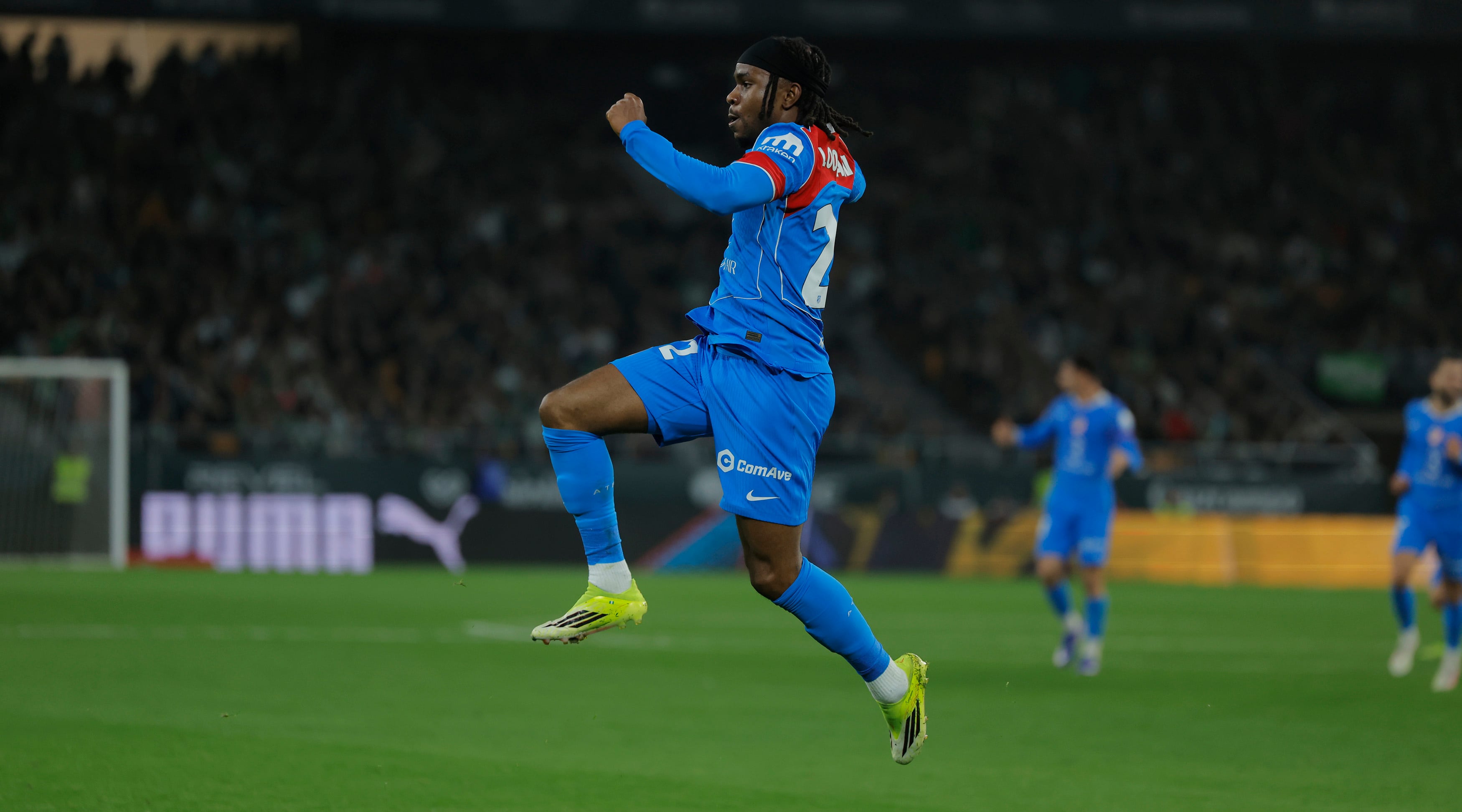 Lookman se sale en La Cartuja