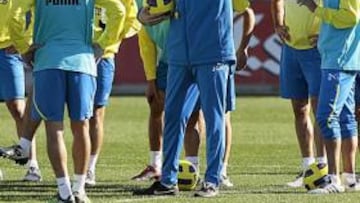 <b>CON LO JUSTO. </b>Garrido espera recuperar futbolistas tras decir adiós a la Copa del Rey.