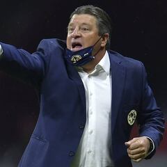 Miguel Herrera acepta que si tuvo acercamientos con la Selección de Chile