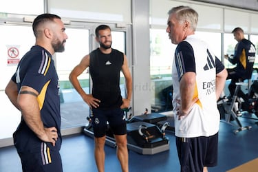 Joselu, Nacho y Carvajal se recortan las vacaciones