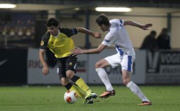 Perotti con el balón.