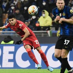 Díaz, con mejores números que Mané ante el Inter de Milán