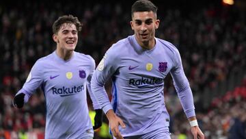 Ferran Torres celebra su gol en San Mam&eacute;s.