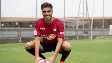 Presentaci&oacute;n de Nacho Vidal con Osasuna. 