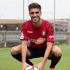 Nacho Vidal: "Quiero crecer y ser importante en Osasuna"