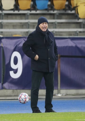 Mircea Lucescu.