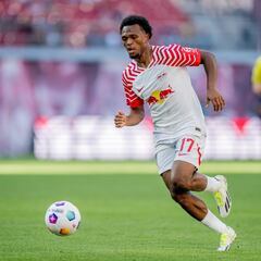 Loïs Openda hace olvidar a Nkunku