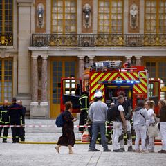 Evacúan el Palacio de Versalles