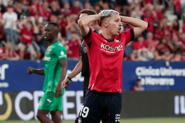 Bryan Zaragoza, en un partido con Osasuna.

