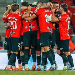 Una victoria gestada en un viaje de vuelta y una reunión plantilla-entrenador