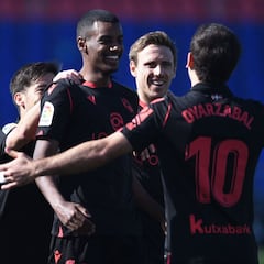 Aprobados y suspensos de la Real: Isak afina para Europa