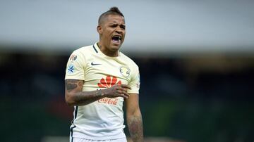 De los jugadores que han llegado a préstamo en los últimos años, el ecuatoriano fue de los más sobresalientes. Las Águias hicieron válida la opción de compra en junio del 2015, por lo que 'Micky' jugó con los de Coapa por tres años.