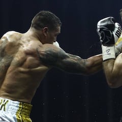 Usyk, el extraterrestre: arrasa a Gassiev para ganar las WBSS