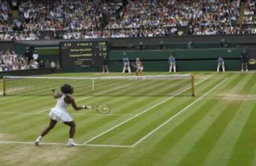 Serena Williams gana la final de Wimbledon de Contra la alemana Angelique Kerber en dos set 7-5 y 6-3