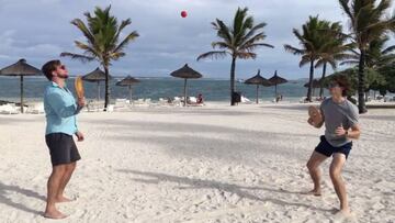 La pelota LoopBall mide las calorías que quemas jugando con tus palas de playa
