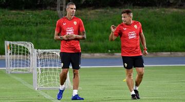 Gaizka Garitano en su primer entrenamiento con el Almería.