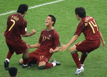 El primer Mundial de CR7 con los lusitanos fue hace 12 años, Marcó un gol y se llevó una amarilla. Así lucía a sus 21 años.