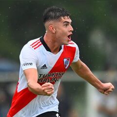 El Glorioso incorpora al argentino Joaquín Panichelli