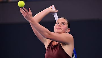 Marta Kostyuk durante el partido con Aryna Sabalenka.