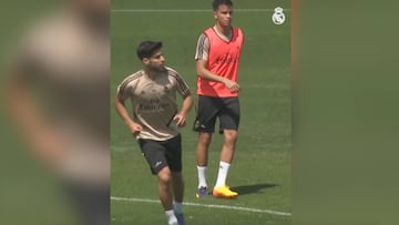 Real Madrid: Asensio 'golazo' draws gasps from team mates