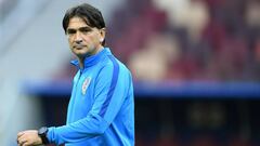 Zlatko Dalic durante un partido con Croacia.