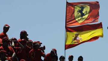 Banderas de Ferrari y Espa&ntilde;a.