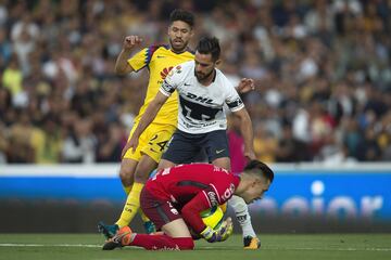 Ramos Rizo no ve penalti en el primero que anotó América