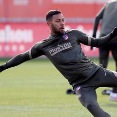 Lemar se une a las dudas del Cholo de cara al Camp Nou