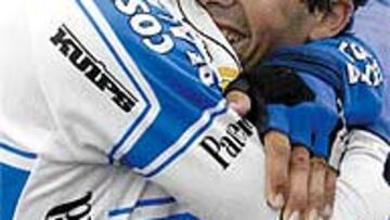 <b>Triunfamos.</b> Pecharromán y Ferrío celebran la victoria.
