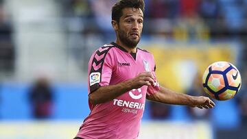 El Tenerife no sabe ganar sin Aitor Sanz