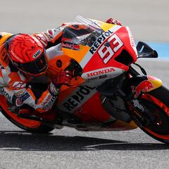 Márquez se anda con ojo