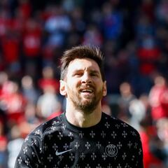 Lost in the city of love? Messi still adapting to Parisian life