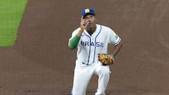 Lo llevan en la sangre: beisbolista brasileño del WBC la rompe en el fútbol