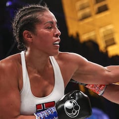 Braekhus deja en el aire su retiro tras perder contra McCaskill