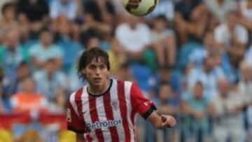 Iturraspe, frente al Málaga.