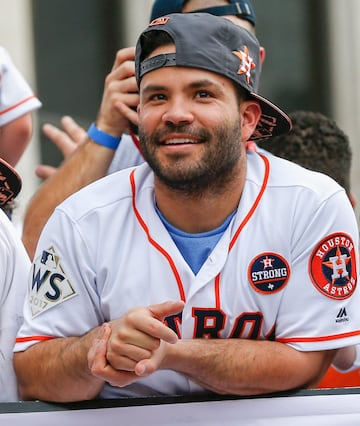 ¡Vaya celebración!: Altuve se gozó la caravana de los Astros