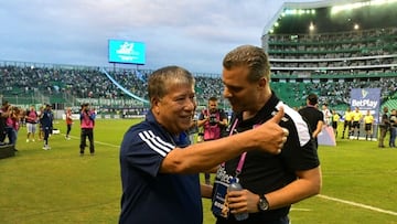 Hernán Darío Gómez durante el partido ante Cali en el estadio Palmaseca.