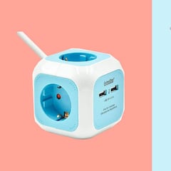 Así es la regleta de cubo con carga USB y cable de 1,5m que triunfa en Amazon