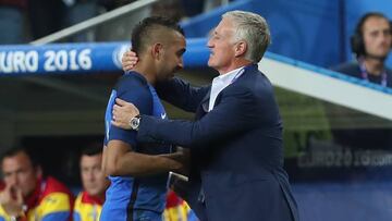 Didier Deschamps y Dimitri Payet