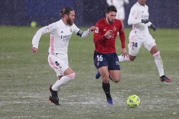 Sergion Ramos y Jonathan Calleri.