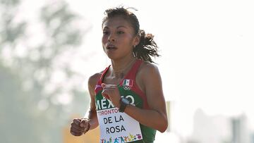 La maratonista mexicana Vianey de la Rosa, causó baja de la delegación mexicana luego de haberse lesionado el tendón.