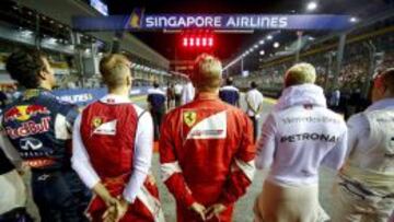 El 'loco' de Singapur ha sido acusado de poner en peligro la vida de los pilotos.