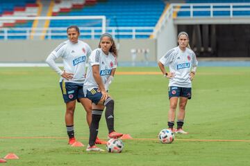 La Selección Colombia Femenina realizó su entrenamiento en el Pascual Guerrero antes del partido amistoso ante Chile, que se jugará el sábado en Cali.