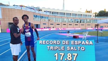 Iván Pedroso junto a Jordan Díaz.