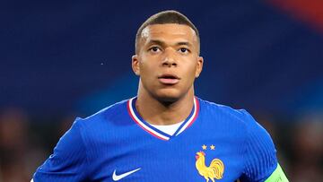 Metz (France), 05/06/2024.- Kylian Mbappe of France looks on during the international friendly soccer match between France and Luxembourg, Metz, France, 05 June 2024. (Futbol, Amistoso, Francia, Luxemburgo, Luxemburgo) EFE/EPA/CHRISTOPHER NEUNDORF